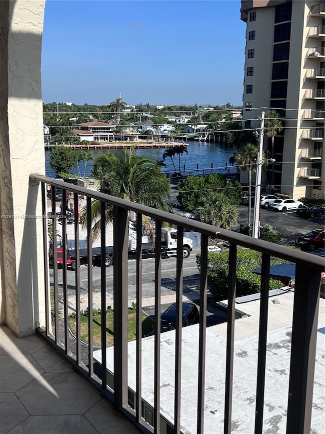 Lado Del Rio Condominiums unit 512, Pompano Beach, FL 33062 - photo 4