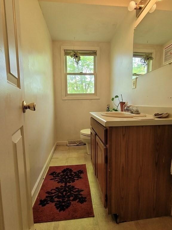 1 Sampson St, South Grafton, MA 01560 - photo 7