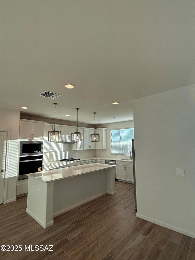 1531 E Cattle Graze Loop, Sahuarita, AZ 85629 - photo 4