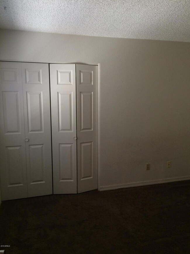 304 E Bluebell Ln, Tempe, AZ 85281 - photo 7