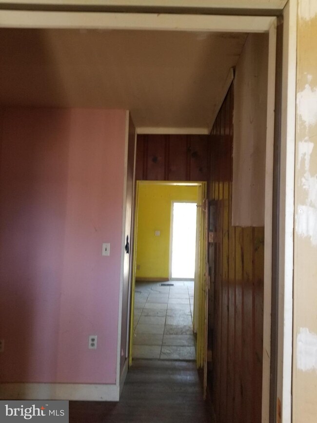 10814 Red Lion Rd, White Marsh, MD 21162 - photo 2