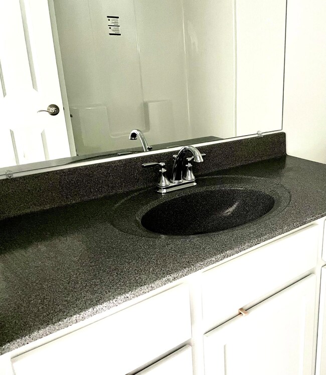 215 High St unit 3, Taunton, MA 02780 - photo 6