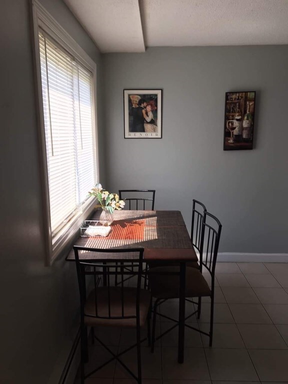 271 Humphrey St unit 15, Lowell, MA 01850 - photo 4