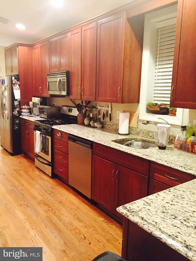 1301 Light St unit B, Baltimore, MD 21230 - photo 2