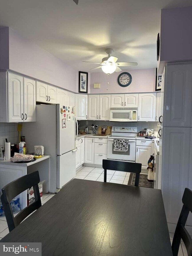 55 S Kingston Ave, Atlantic City, NJ 08401 - photo 5