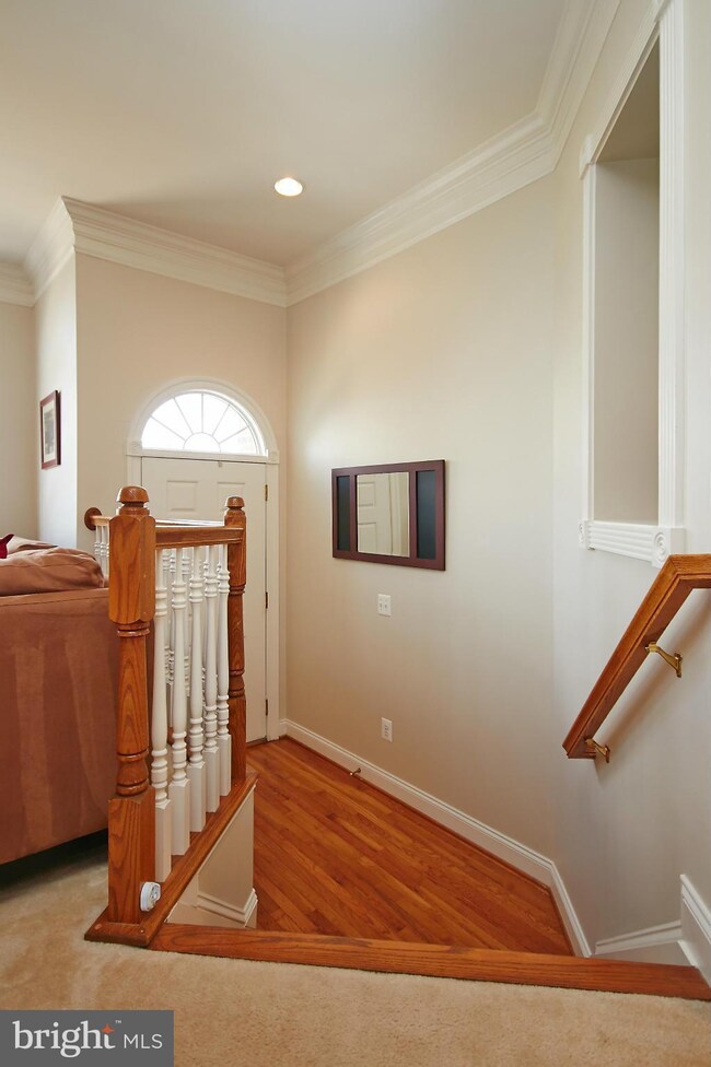 6937 Stanwick Square, Gainesville, VA 20155 - photo 2