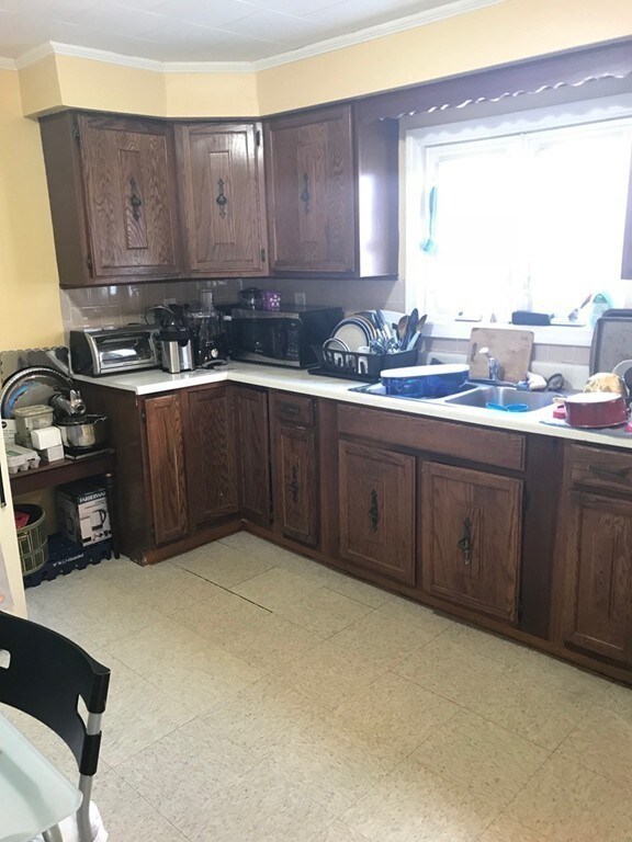 269 Brightman St, Fall River, MA 02720 - photo 6