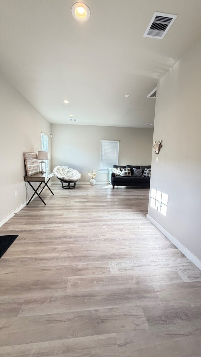 2115 Fulton St unit B, Houston, TX 77009 - photo 6