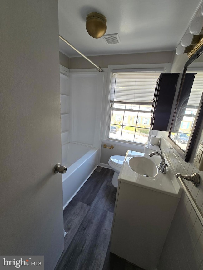 8200 Mitnick Rd, Nottingham, MD 21236 - photo 6