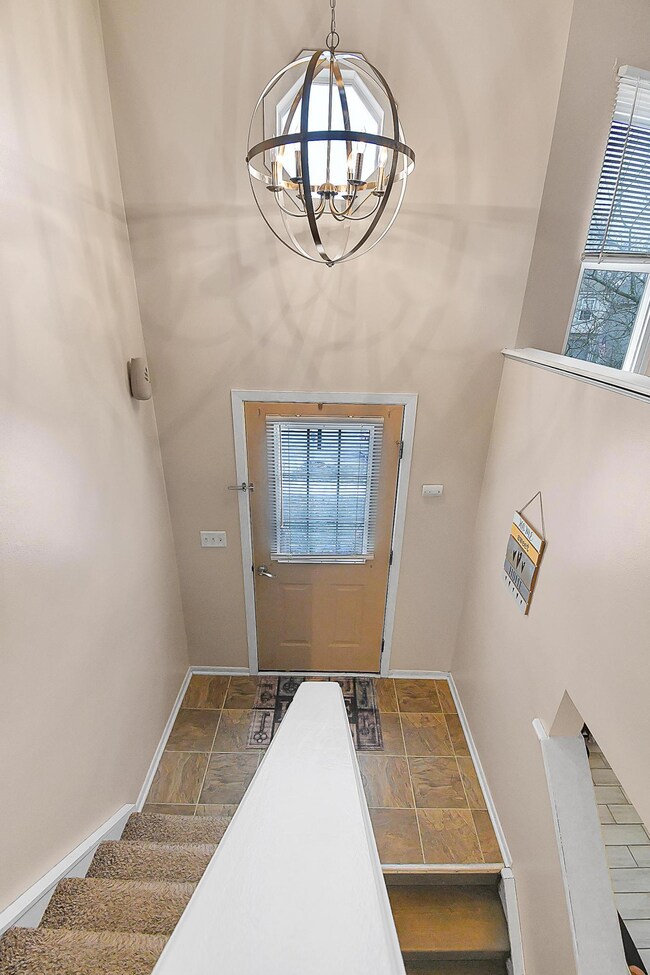 2265 Autumn Village Ct, Columbus, OH 43223 - photo 2