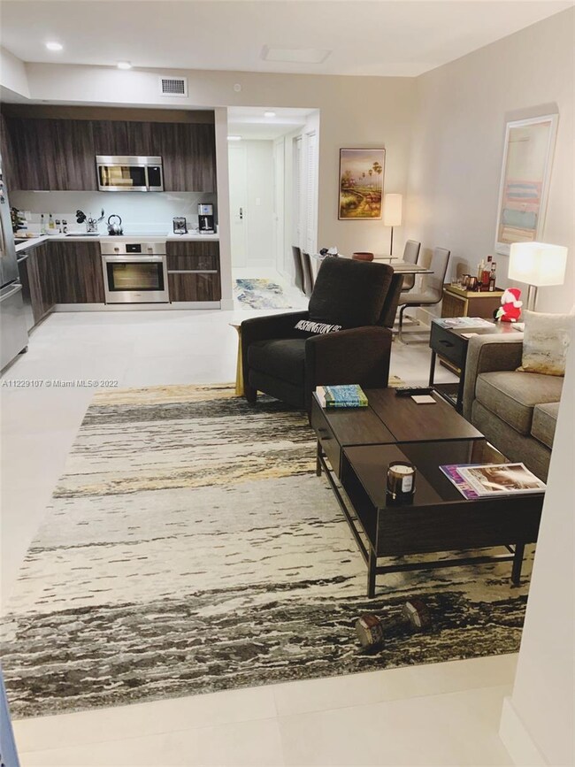 Open living area 3