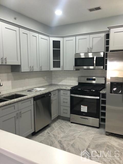 836 Dominick Ct unit 836, South Plainfield, NJ 07080 - photo 2