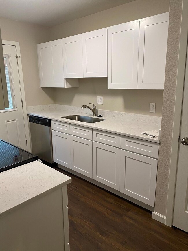 411 S 1st St, Wylie, TX 75098 - photo 2