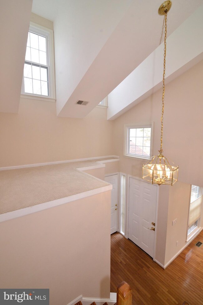 11762 Arbor Glen Way, Reston, VA 20194 - photo 7