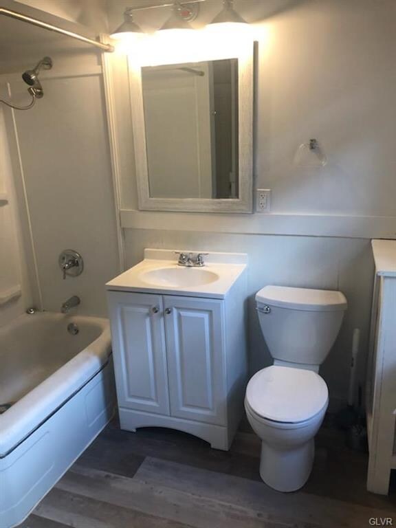 2137 Birch St, Easton, PA 18042 - photo 6