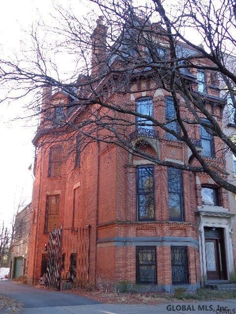 20 Willett St, Albany, NY 12210 - photo 2