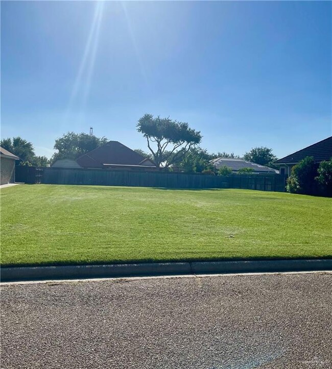 2711 Garza St, Edinburg, TX 78539 - photo 2