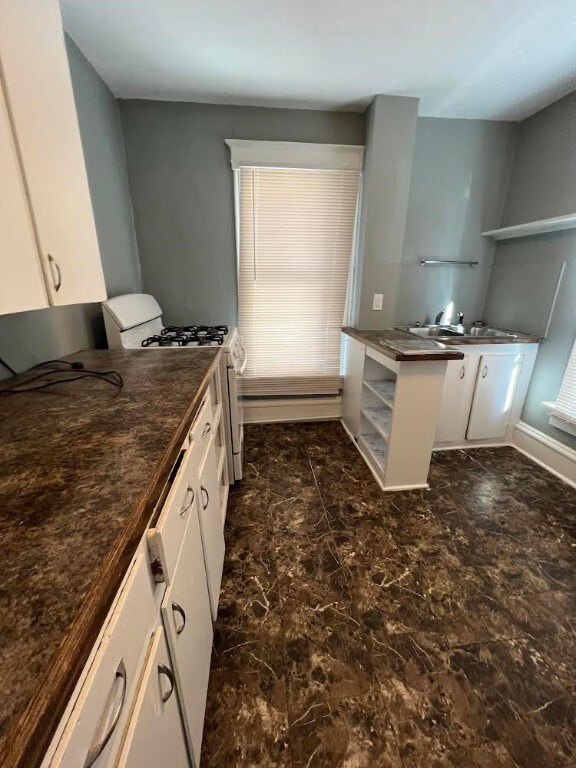 1207 5th Ave SE, Cedar Rapids, IA 52403 - photo 3