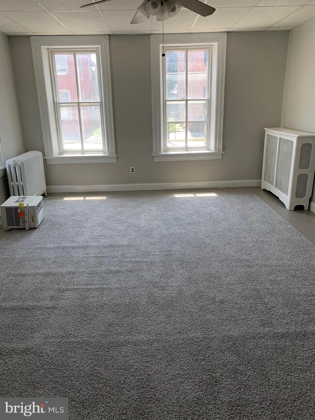 147 E Main St unit 1ST FLOOR, Mechanicsburg, PA 17055 - photo 6