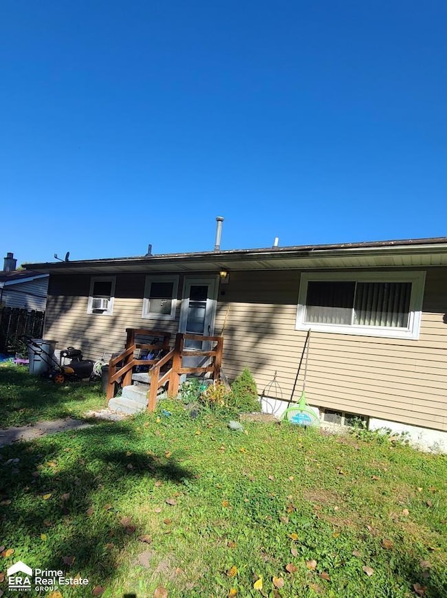 1320 E Cornell Ave, Flint, MI 48505 - photo 4