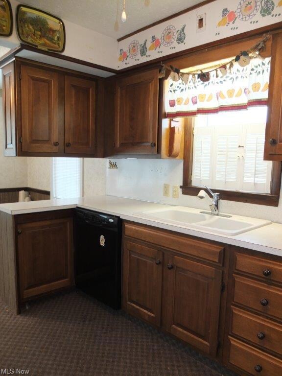 Fully applianced kitchen.