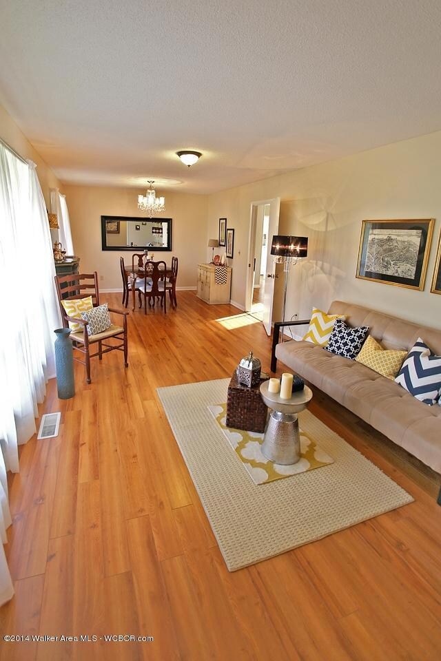 Huge Living & Dining Area