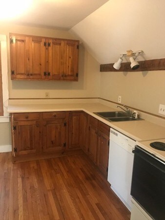 204 Main St unit A, Monson, MA 01057 - photo 4