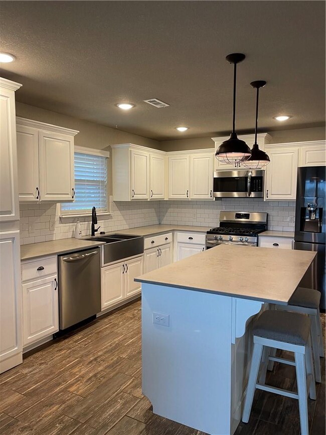 1280 Sundowner Ranch Ave, Prairie Grove, AR 72753 - photo 2