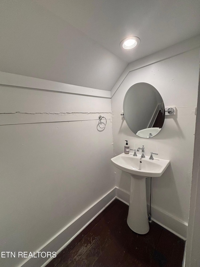 716 Morgan St, Knoxville, TN 37917 - photo 7