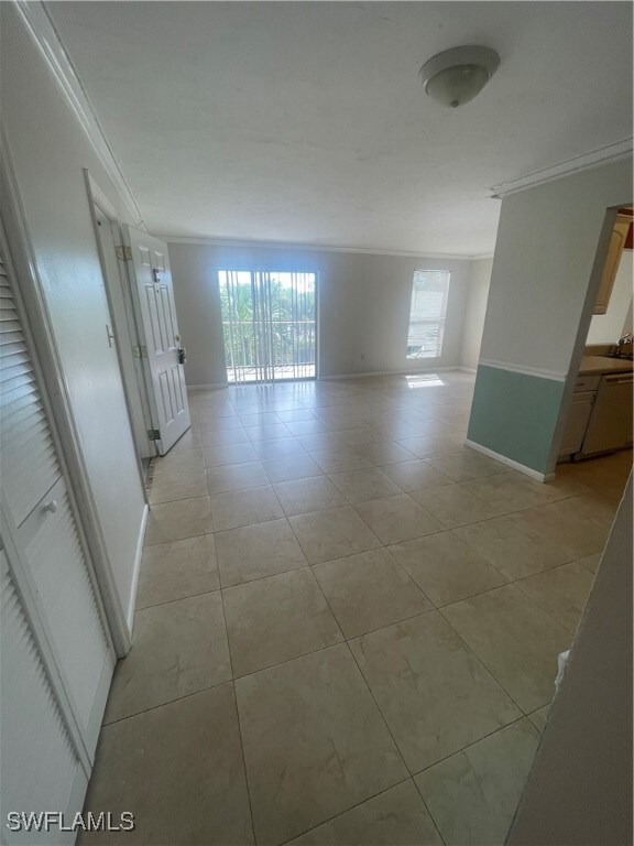 12648 Kenwood Ln unit C, Fort Myers, FL 33907 - photo 4