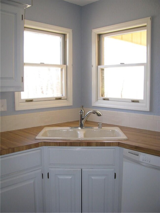 7 Sandwick Dr, Bella Vista, AR 72715 - photo 3