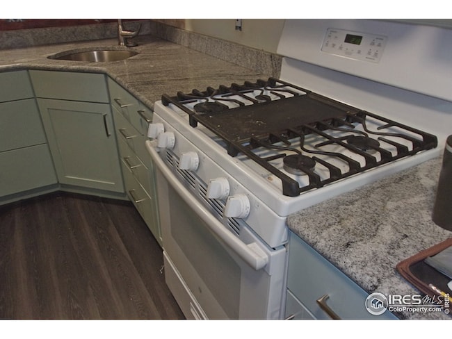 2059 Fulton St, Aurora, CO 80010 - photo 7