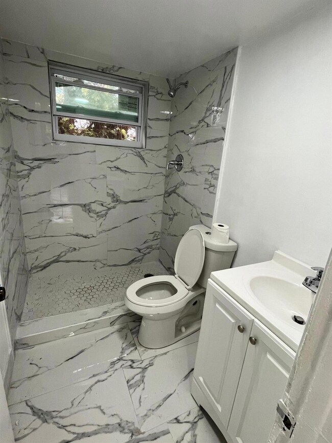 1798 NW 15th Vista unit 3, Boca Raton, FL 33432 - photo 3