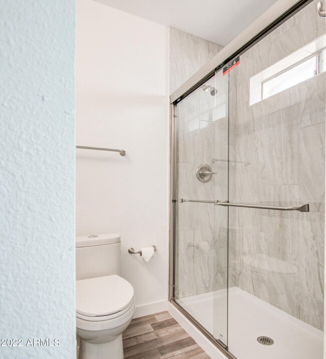 MASTER BATH 2