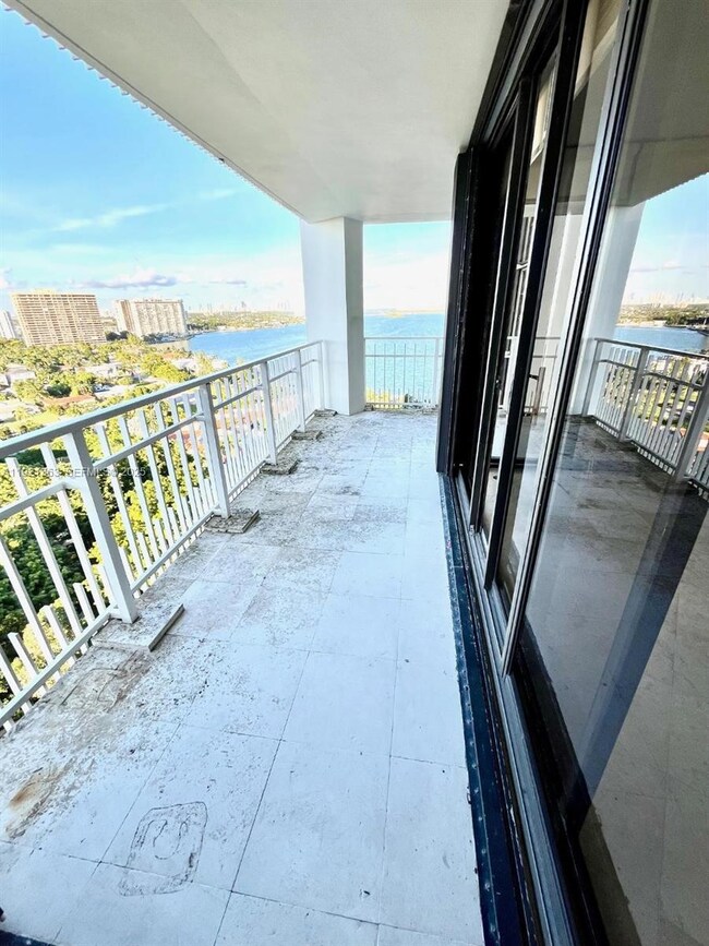 Towers of Quayside IV unit 1709, Miami, FL 33138 - photo 7