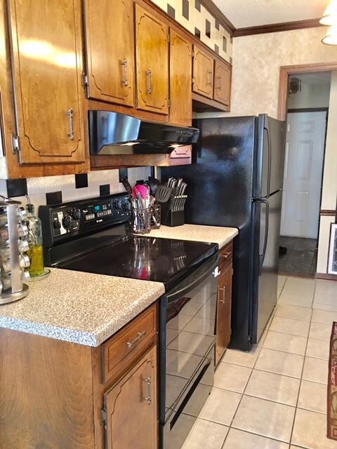Kitchen - Smoothtop Range/Refridge STAY