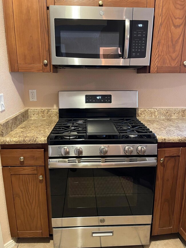 5912 Cielo Del Rey Place unit A&B, El Paso, TX 79924 - photo 7