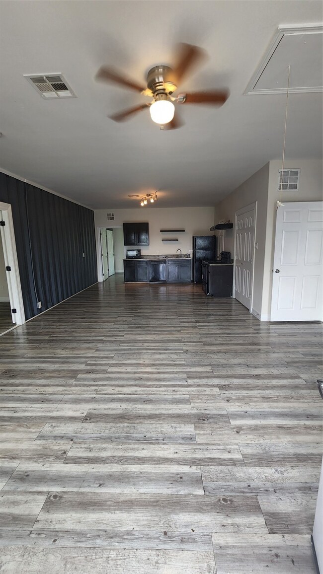 3826 Lehall St unit B, Houston, TX 77021 - photo 4