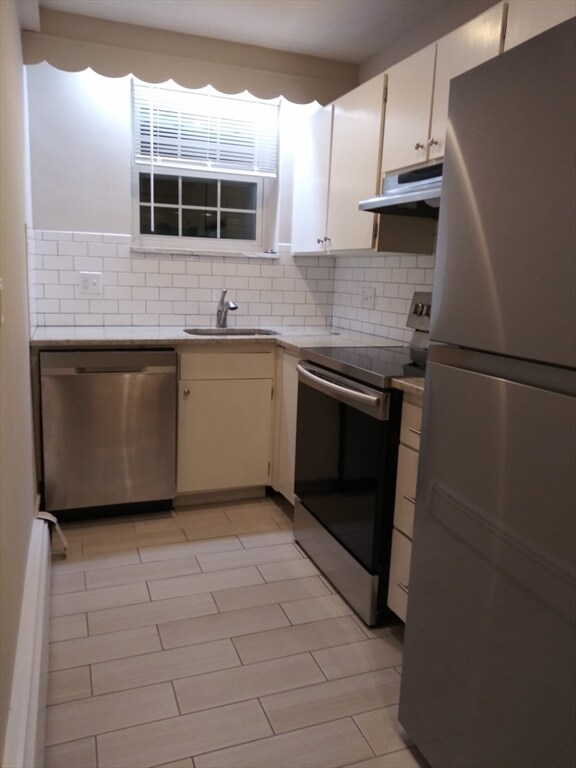 131 Massachusetts Ave unit 1, Arlington, MA 02474 - photo 4