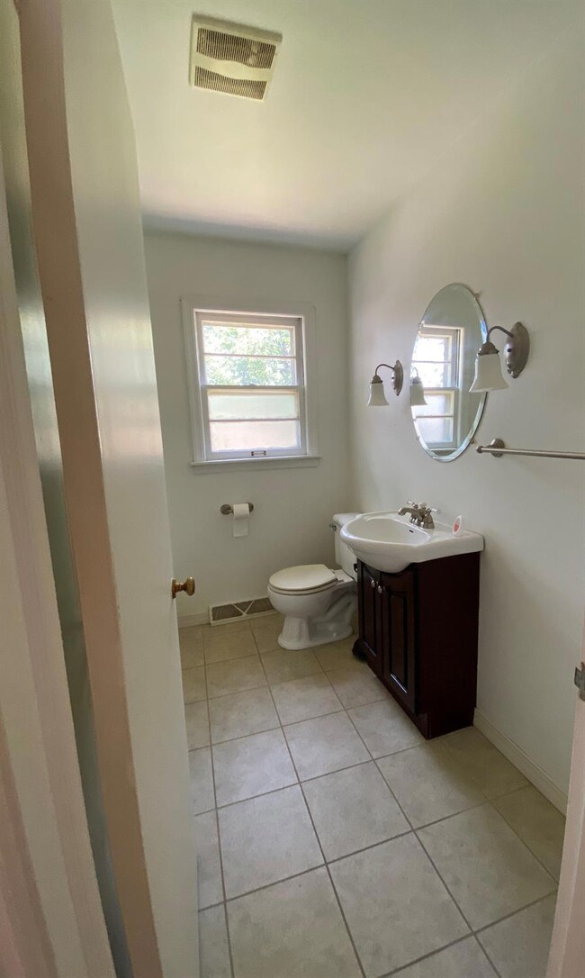 3909 Highway Ave, Highland, IN 46322 - photo 5