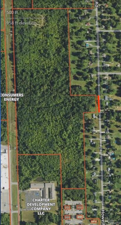 000 Howe Rd, Flint, MI 48519 - photo 2