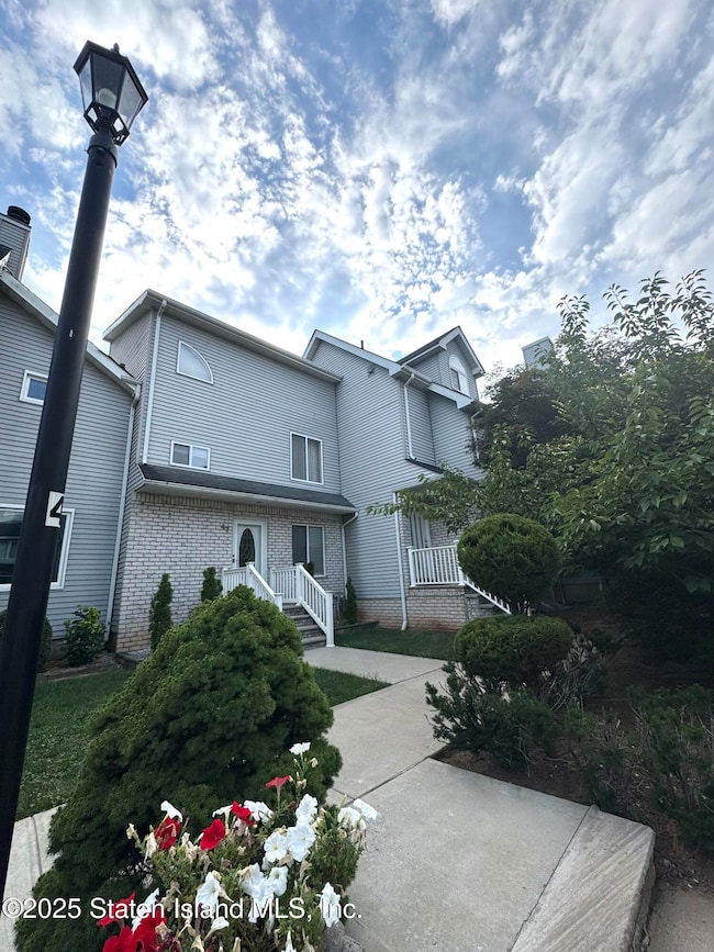 45 Fairlawn Loop, Staten Island, NY 10308 - photo 3