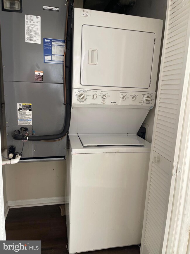 15615 Easthaven Ct, Bowie, MD 20716 - photo 7