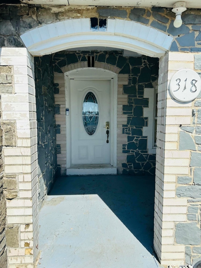 318 W Front St, New Holland, OH 43145 - photo 4