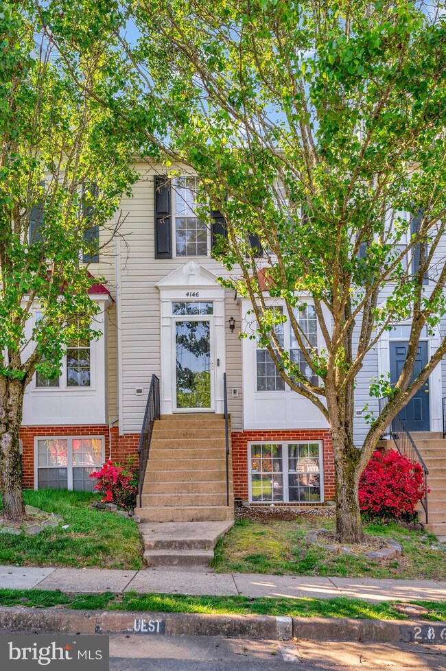 4146 Ashmere Cir, Dumfries, VA 22025 - photo 3