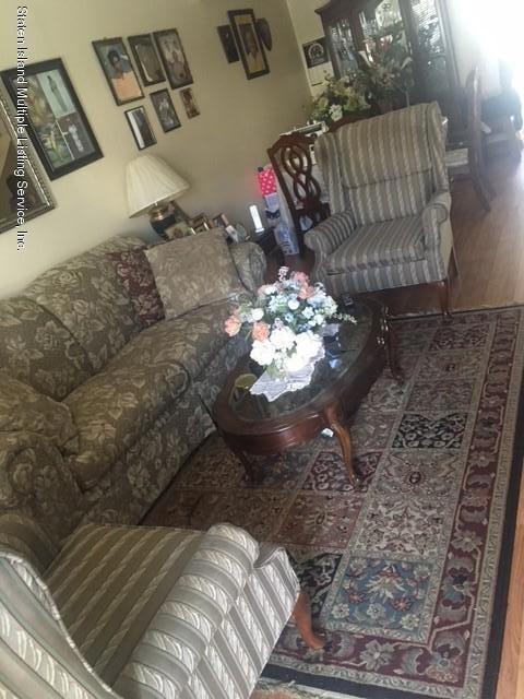 46 Scenic Ln, Staten Island, NY 10304 - photo 5