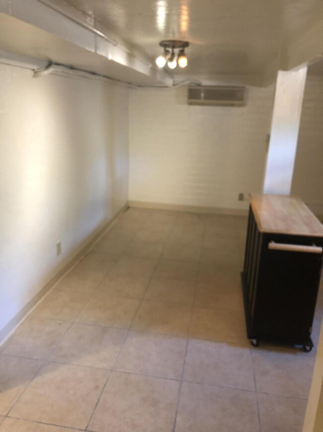 08470FB3-22E0-44B2-82EB-E4A5C7E518F5