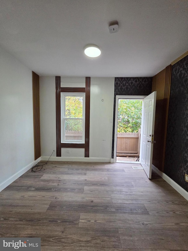 614 S 10th St, Reading, PA 19602 - photo 2