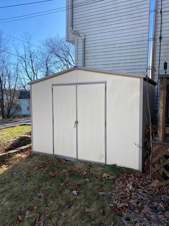 28 Orono St, Worcester, MA 01606 - photo 3