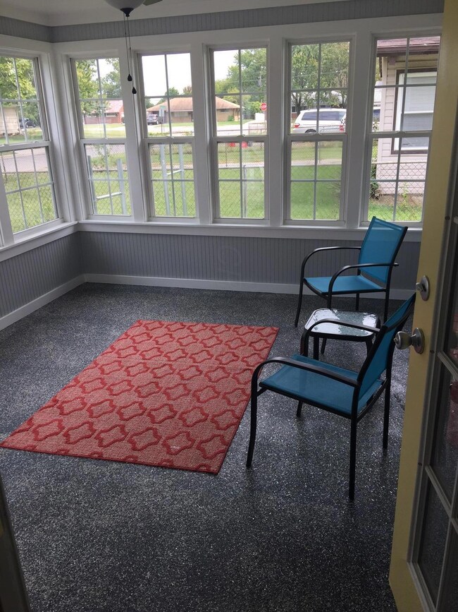 3505 Glorious Rd, Columbus, OH 43204 - photo 4